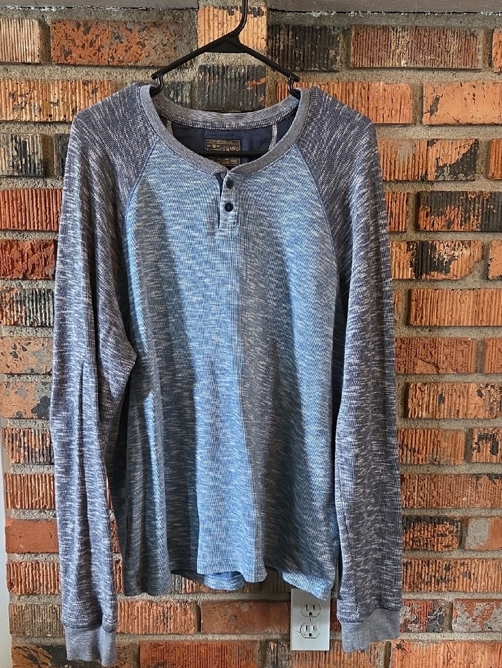 Lucky Brand Blue Two-Tone Long-Sleeve Henley